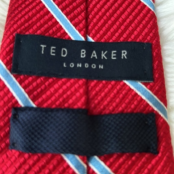 Ted Baker London tie in good condition - Picture 2 of 4
